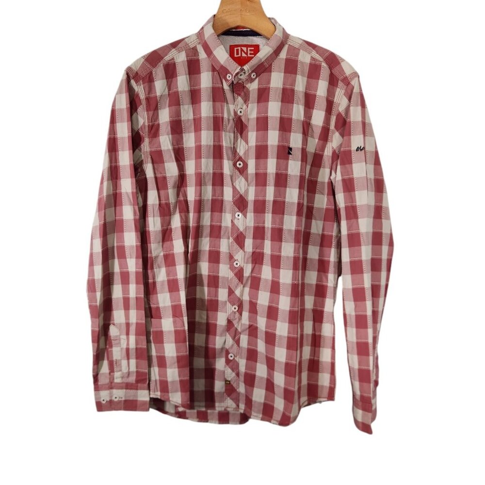 One Life‎ Plaid Shirt Slim Fit Long Sleeve Red White Check Button Up Medium EUC